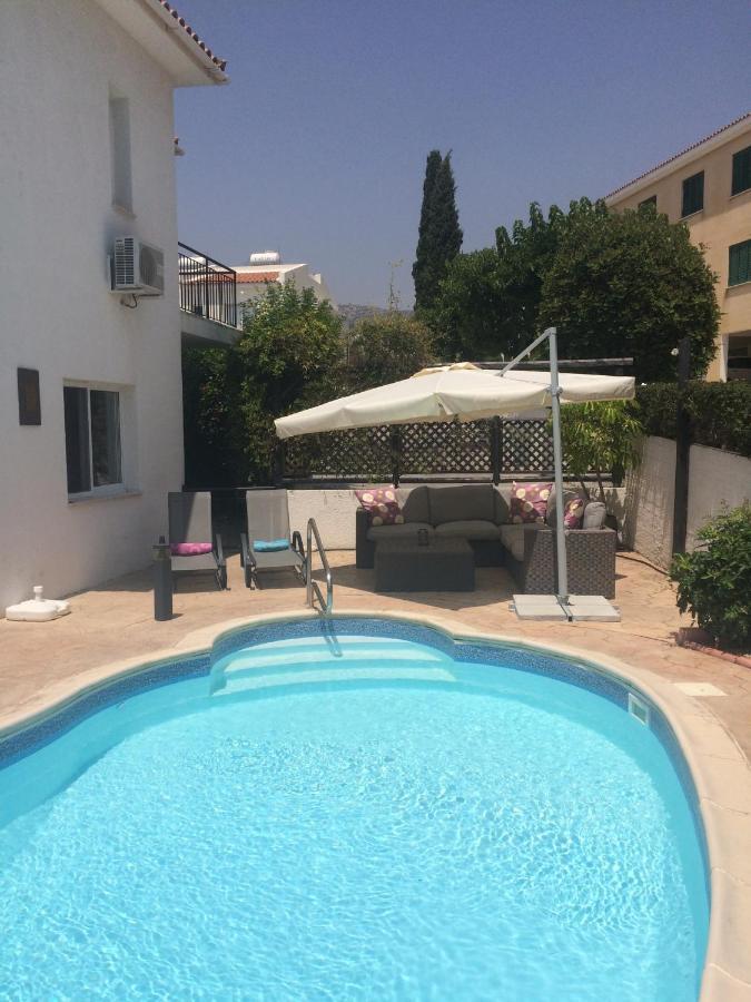 Villa Laurel Peyia Extérieur photo